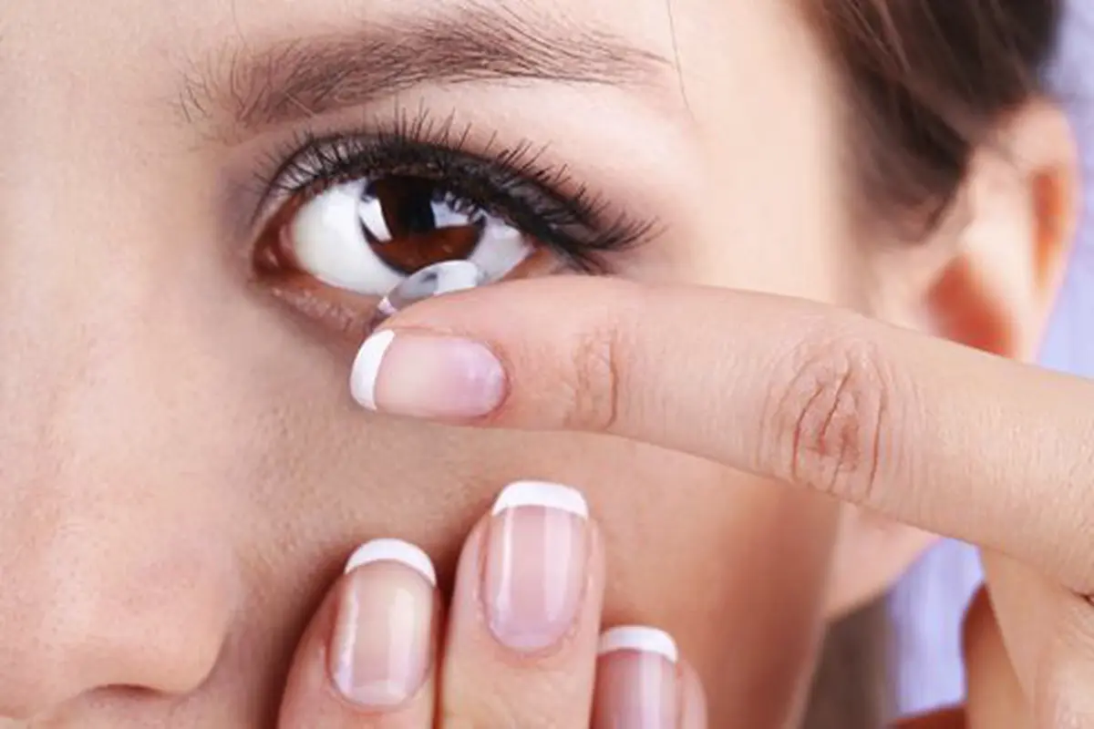 Softlens bikin mata makin cantik/copyright: thinkstockphotos.com