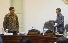 Gelar ratas bahas alutsista, Jokowi singgung pembelian helikopter