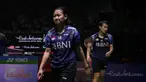 Suasana kelabu bagi Indonesia langsung terasa di hari pertama alias babak 32 Besar Turnamen Bulu Tangkis East Ventures Indonesia Open 2022 di Istora Senayan, Jakara, Selasa (14/6/2022). Tiga pasang ganda campuran Indonesia yang bertanding di hari pembuka langsung rontok dari lawan-lawannya. (Bola.com/Bagaskara Lazuardi)
