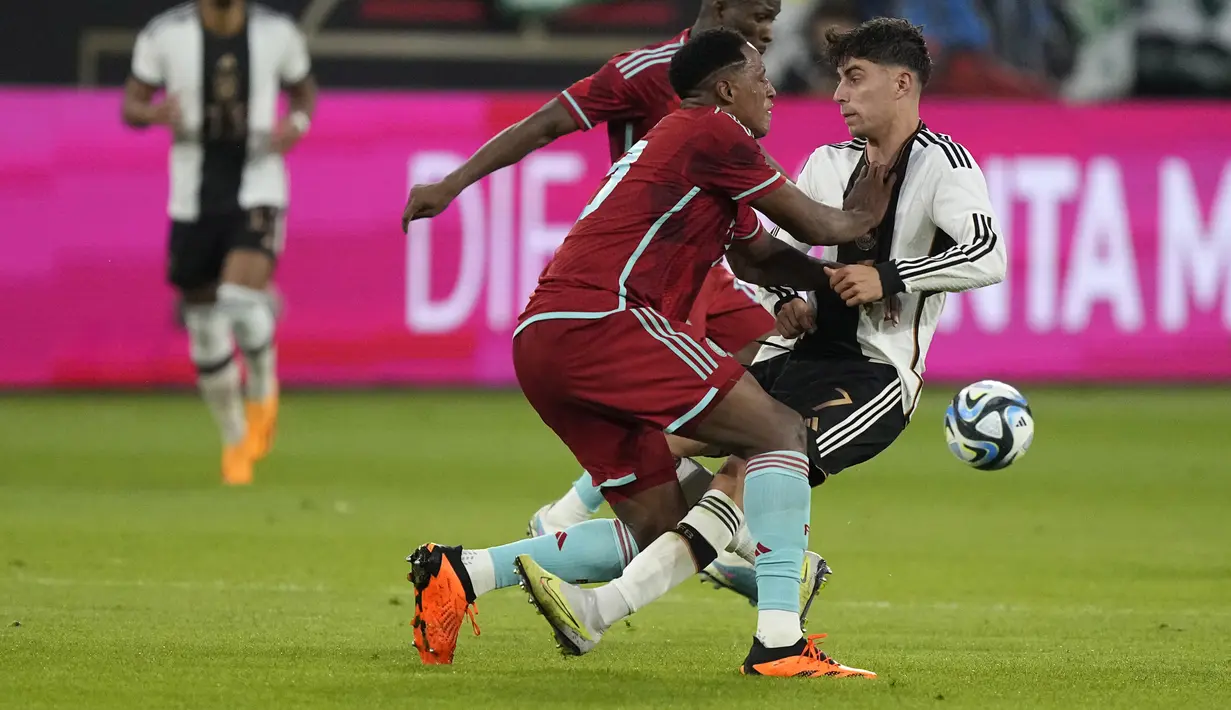 Jerman yang akan bertindak sebagai tuan rumah Euro 2024 pun kembali gagal meraih kemenangan pada FIFA Matchday 2023 ini setelah sebelumnya bermain imbang 3-3 melawan Ukraina. (AP Photo/Martin Meissner)
