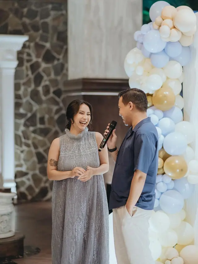 7 Bulan Kehamilan Pertama Clairine Clay