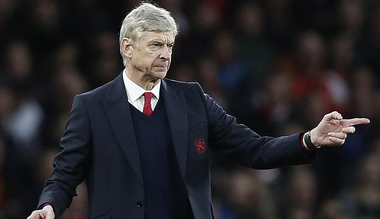 Arsene Wenger memulai karir sebagai pemain pada klub divisi tiga Prancis Mutzig dan klub Jerman Starsbourg, Wenger terbilang sukses saat melatih Arsenal dan menjuarai FA Cup dan Liga Inggris 1998. (AFP/Adrian Dennis)