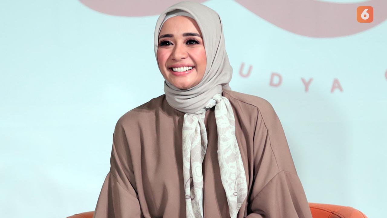 [Bintang] Laudya Cynthia Bella