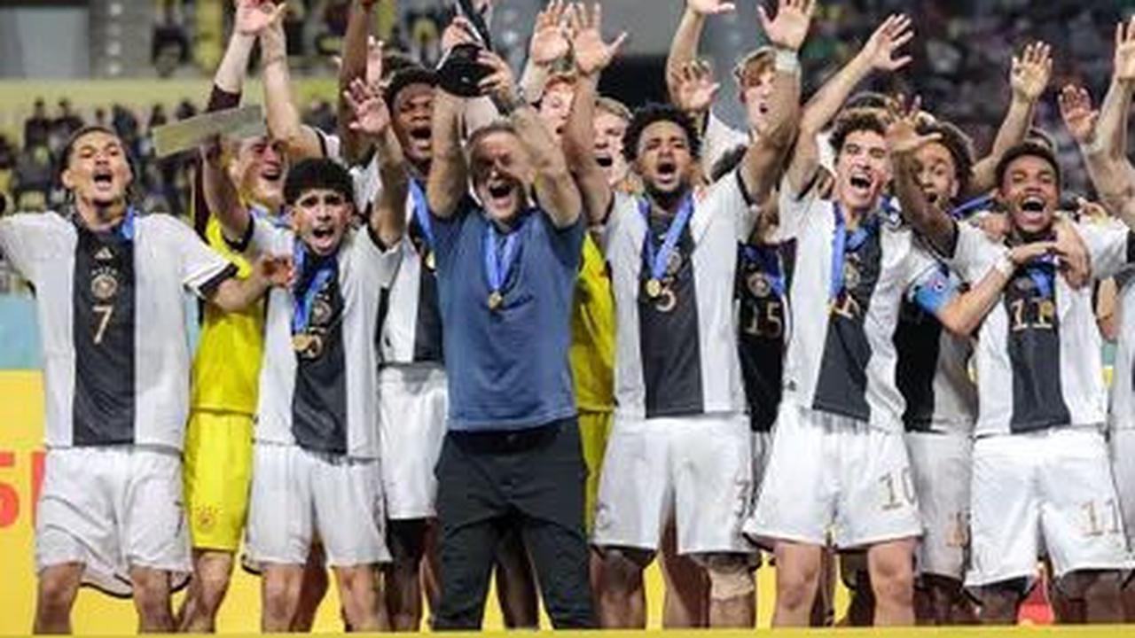 Gelaran Piala Dunia U-17 2023 di Indonesia resmi ditutup. Timnas Jerman U-17 berhasil meraih podium juara perdananya di turnamen dua tahunan ini.