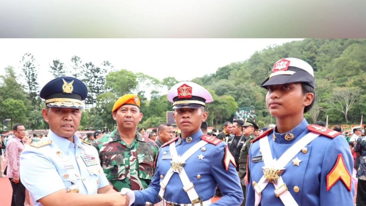 Untuk Matra Udara Taruna, Prajurit Taruna Made Arya Abigara berhasil meraih lulusan terbaik Prabhatar AAU 2023. Selain itu, Ia juga menjadi terbaik II Taruna untuk umum. <br>