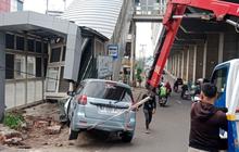 Trivia: Kecelakaan Mobil di Stasiun Garuda Dempo Tak Ganggu Layanan LRT Sumsel, Ini Penjelasan BPKARSS