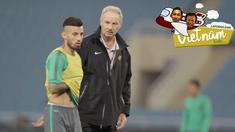 Timnas Indonesia melakukan latihan terakhir jelang laga leg kedua semifinal Piala AFF 2016 di Stadion My Dinh, Hanoi.