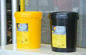 Bukan Oli Mesin, Ini Pelumas yang Tetap Dibutuhkan Mobil Listrik