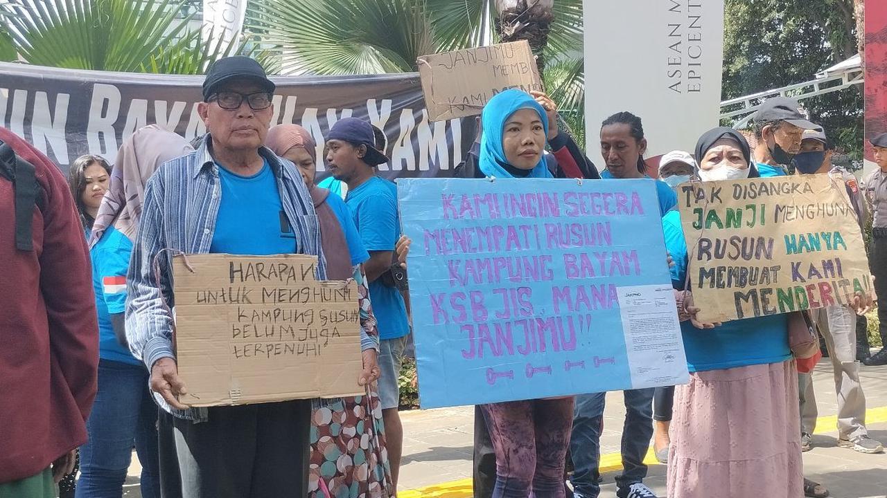 Terbaru, sebelum tengah malam, Diah istri Furqon telah dibebaskan. Namun, Furqon hingga saat ini masih ditahan.
