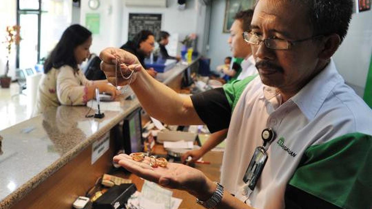 Jelang Lebaran, banyak nasabah gadaikan emas