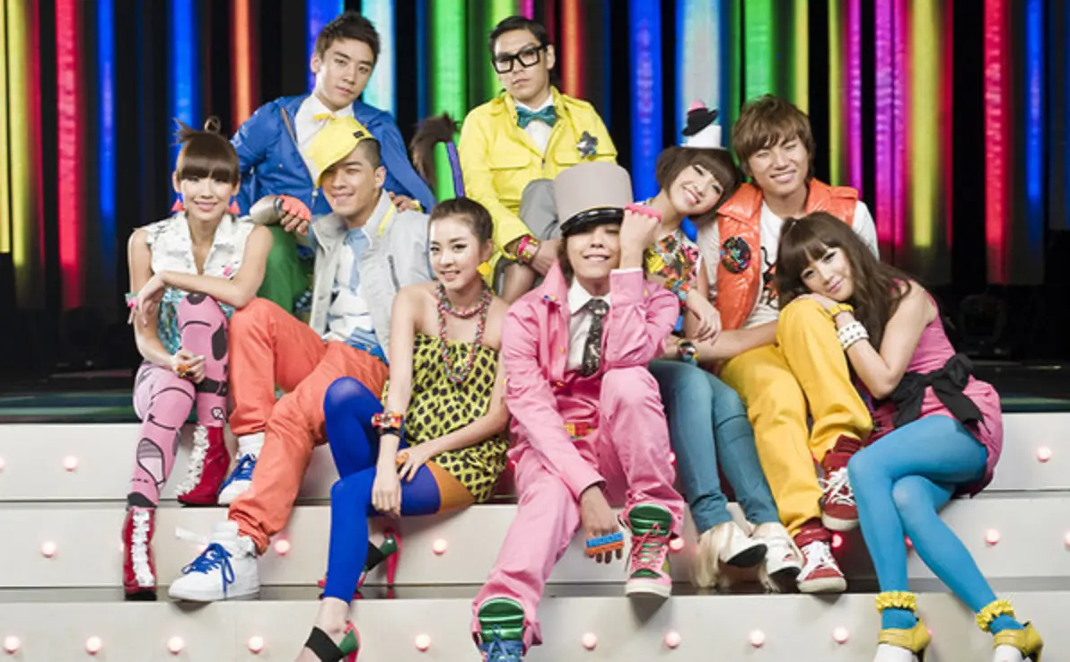 Big Bang dan 2NE1 (Weiboo)