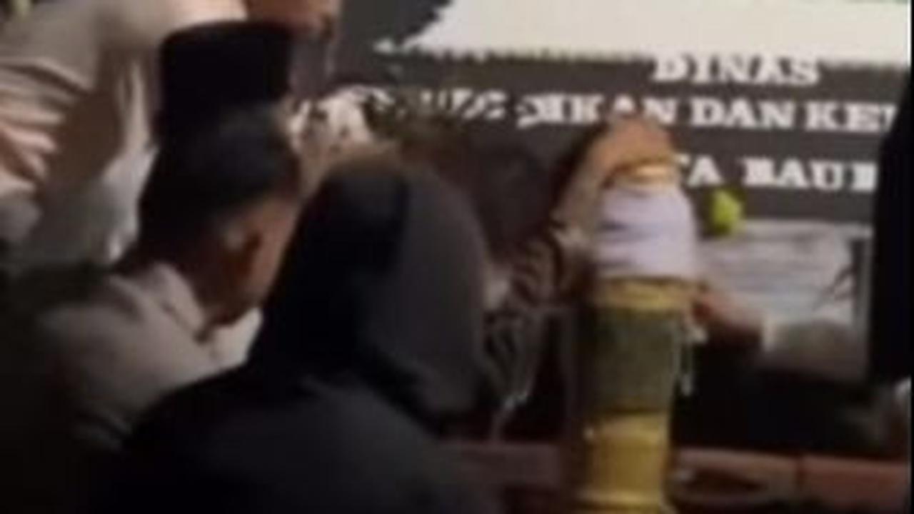 Tak Sempat Lihat Jenazah Ayahnya