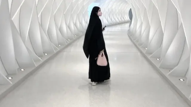 Mantap Berhijrah, Artis Ini Pilih Mundur dari Dunia Hiburan