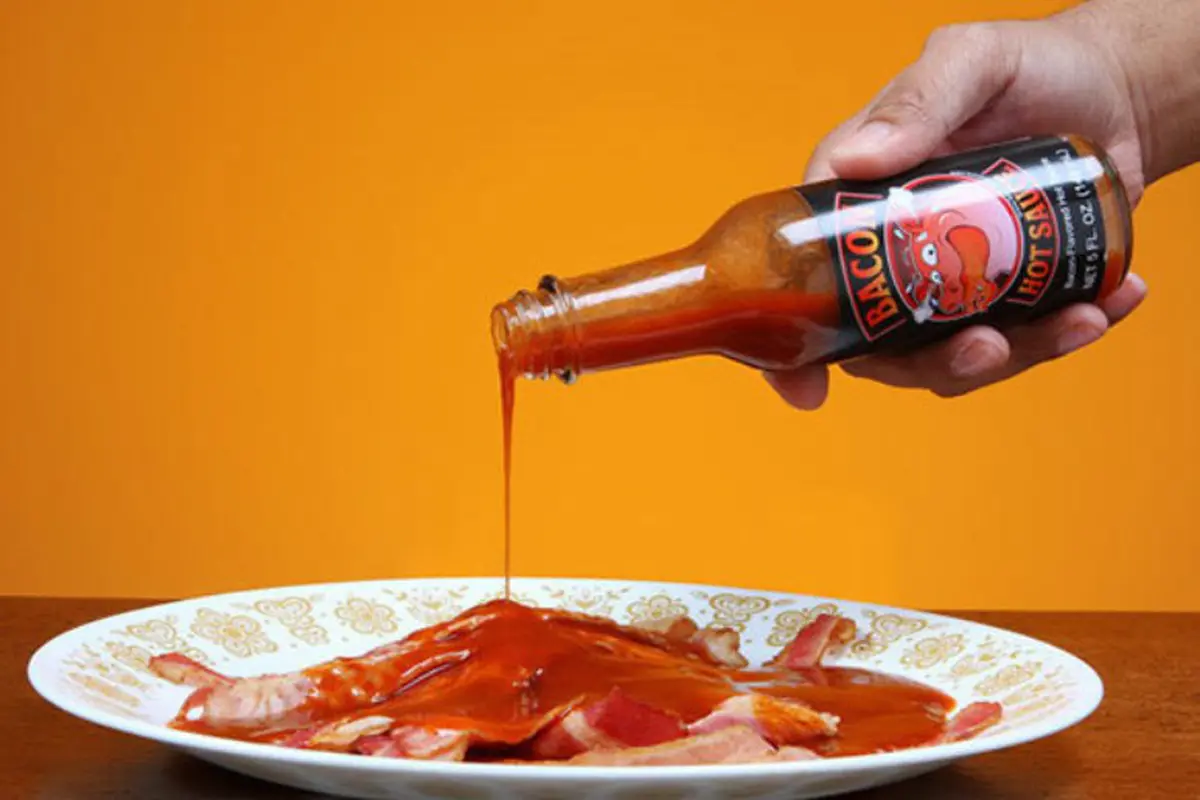 [Bintang] 20 Hal yang Pasti Dialami oleh Para Pecinta Makanan Pedas