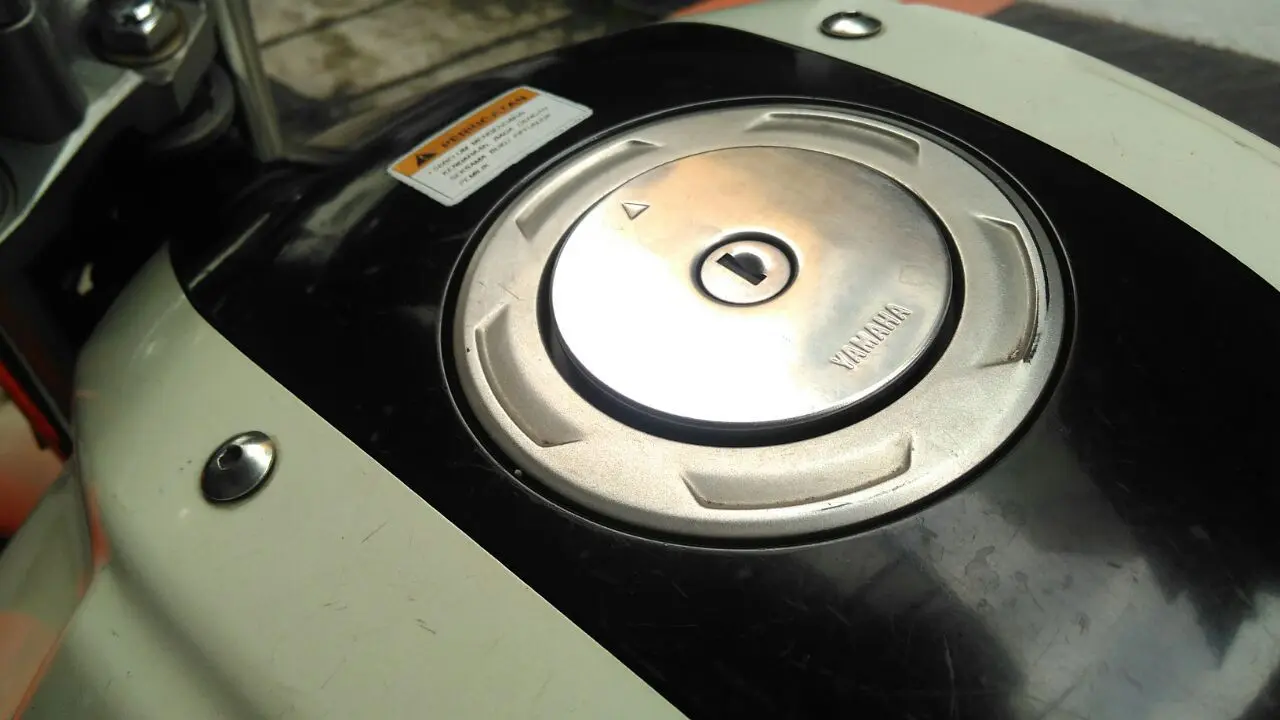 Tutup Tangki Motor