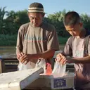 Kisah Risky, Bocah Penjual Ikan yang Kini Bersekolah di Sekolah Rakyat