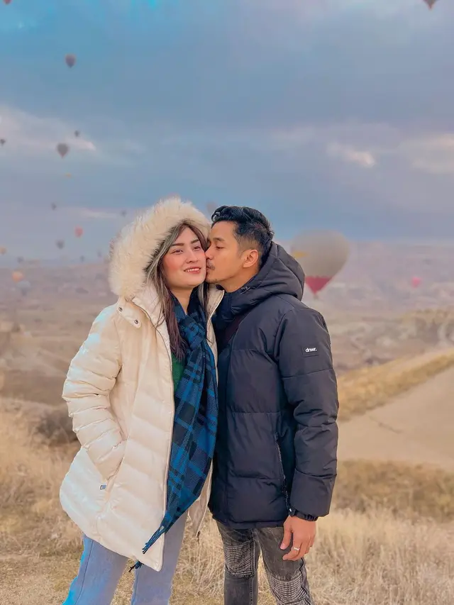 [Fimela] Adly Fairuz dan Angbeen Rishi
