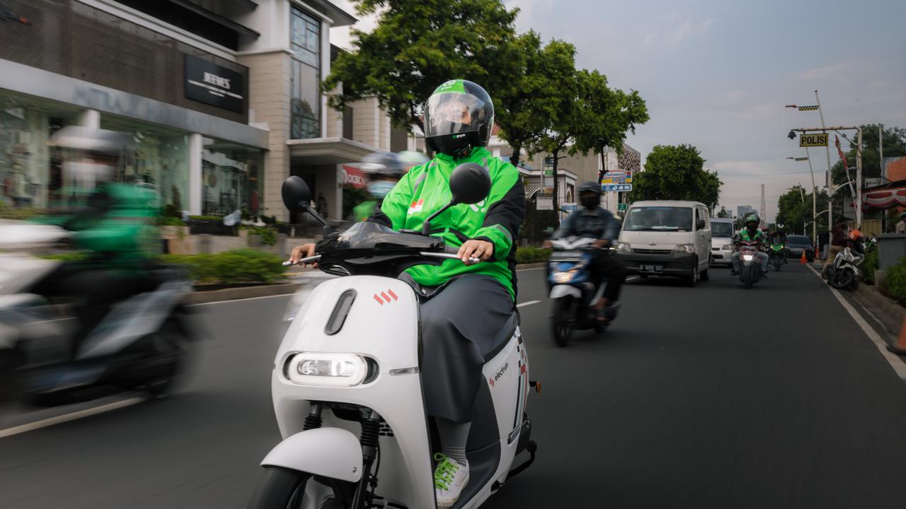Electrum, usaha patungan antara Gojek dan TBS Energi Utama telah menandatangani Nota Kesepahaman (MoU) dengan Gogoro (Dok Gojek)