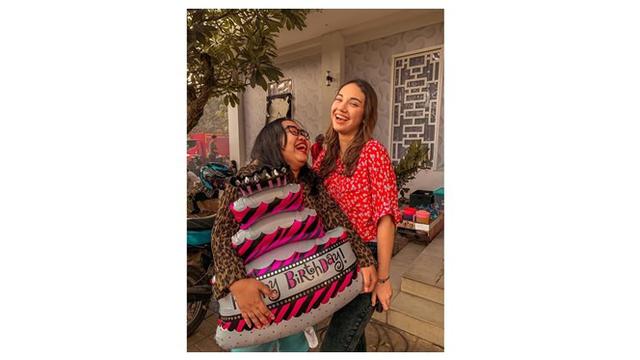 7 Potret Kedekatan Haico Van der Veken dan Manajernya, Bak Saudara Kandung