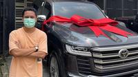 Arief Muhammad beli Toyota Land Cruiser(Instagram/@ariefmuhammad)