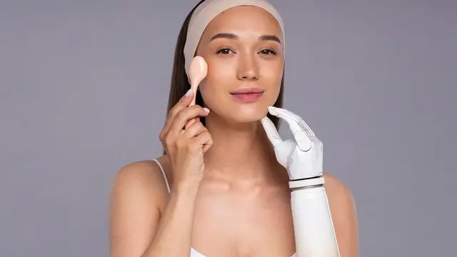 Cara alami bikin wajah tirus yang bisa dilakukan sehari-hari untuk hasil maksimal (Foto/Sumber: Freepik)