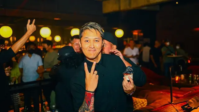 Belajar Bareng Sampai Tua, Ini 7 Momen Pesta Ulang Tahun Demian Aditya