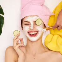 Ilustrasi masker wajah/copyright shutterstock