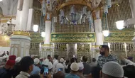 Bacaan Doa saat Berada di Raudhah Lengkap Arab Latin dan Artinya