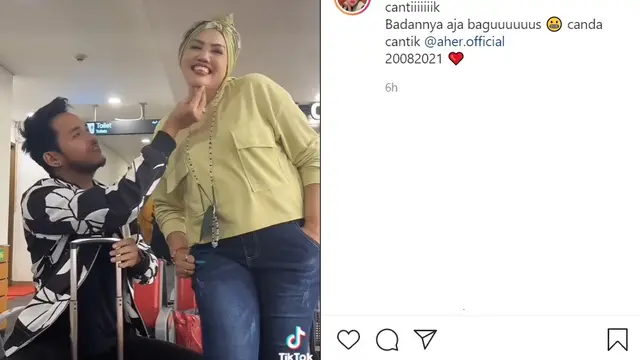 Elly Sugigi (Foto: Instagram/@ellysugigi_real_)