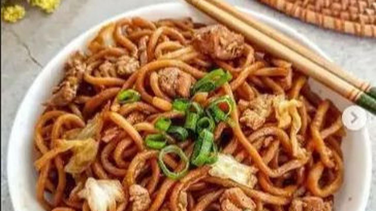 7. Mie Goreng Kecap<br>