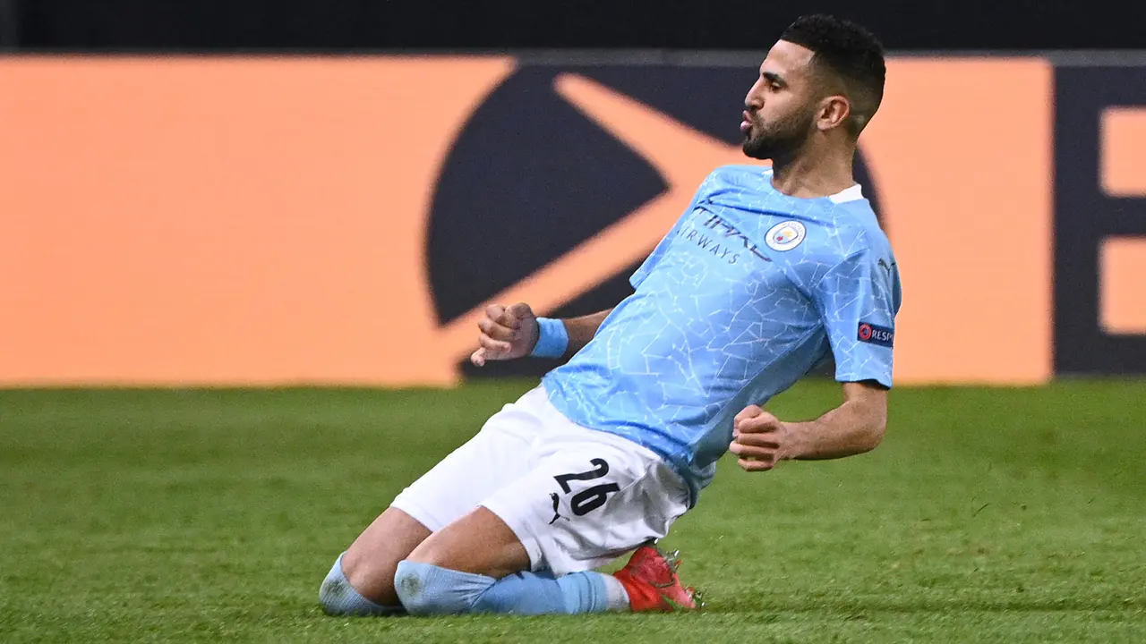 Foto Trivia: 5 pemain Sayap Kanan Termahal di Dunia, Ousmane Dembele kalahkan Gareth Bale - Riyad Mahrez