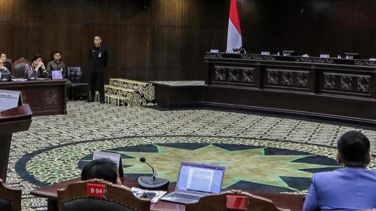 Babak Baru Gugatan Batas Usia Capres Cawapres, Hakim MK: Kepentingan Siapa?