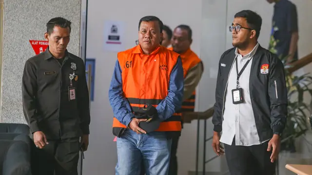 Bupati Kuansing Ditahan KPK Terkait Dugaan Suap Jabatan Sekda