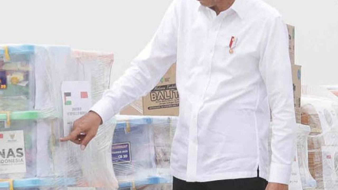 Jokowi menegaskan bantuan 51,5 ton yang dikirim ke Palestina merupakan wujud solidaritas dan kepedulian Indonesia terhadap tragedi kemanusiaan di Jalur Gaza.