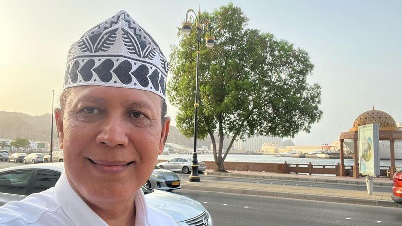 Unggahan Boy Rafli sontak saja mencuri perhatian masyarakat. Beberapa dari mereka pun turut berkomentar dan mendoakan kesehatan Boy Rafli beserta para prajurit TNI yang ada di dalam foto.<br>
