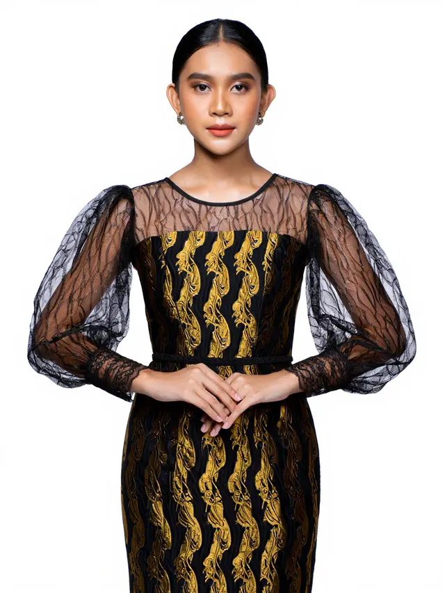 Batik Lengan Balon dengan Renda Transparan untuk Pesta