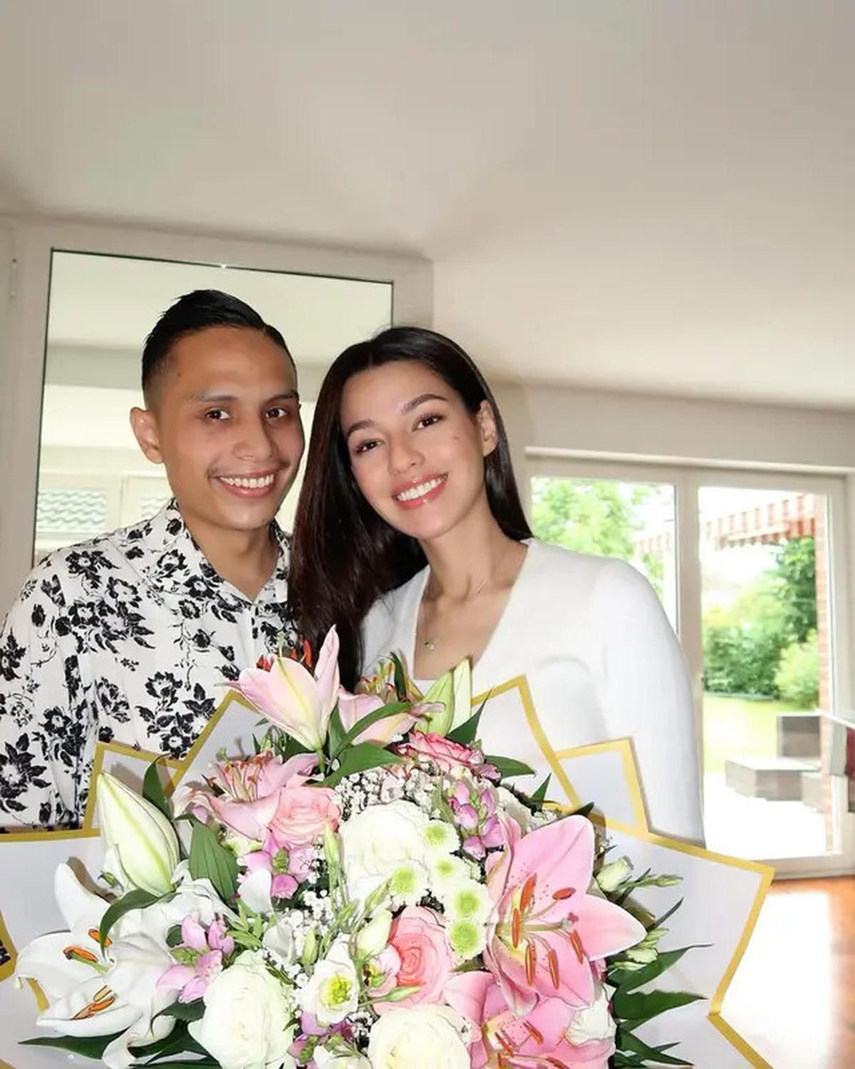 6 Potret Susan Sameh Umumkan Hamil Anak Pertama di Jerman, Pamerkan Hasil USG