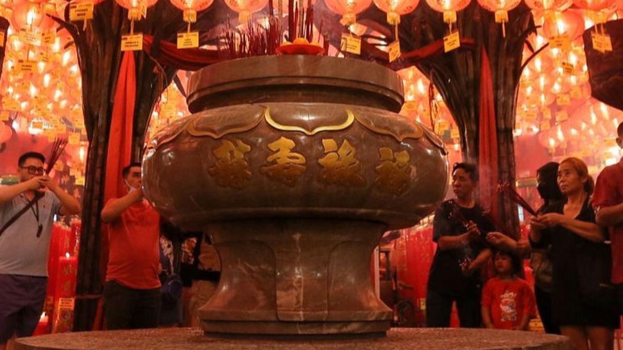 Gus Yaqut Minta Jajaran Pasang Ornamen Khas Nuansa Imlek di Setiap Kantor Kemenag