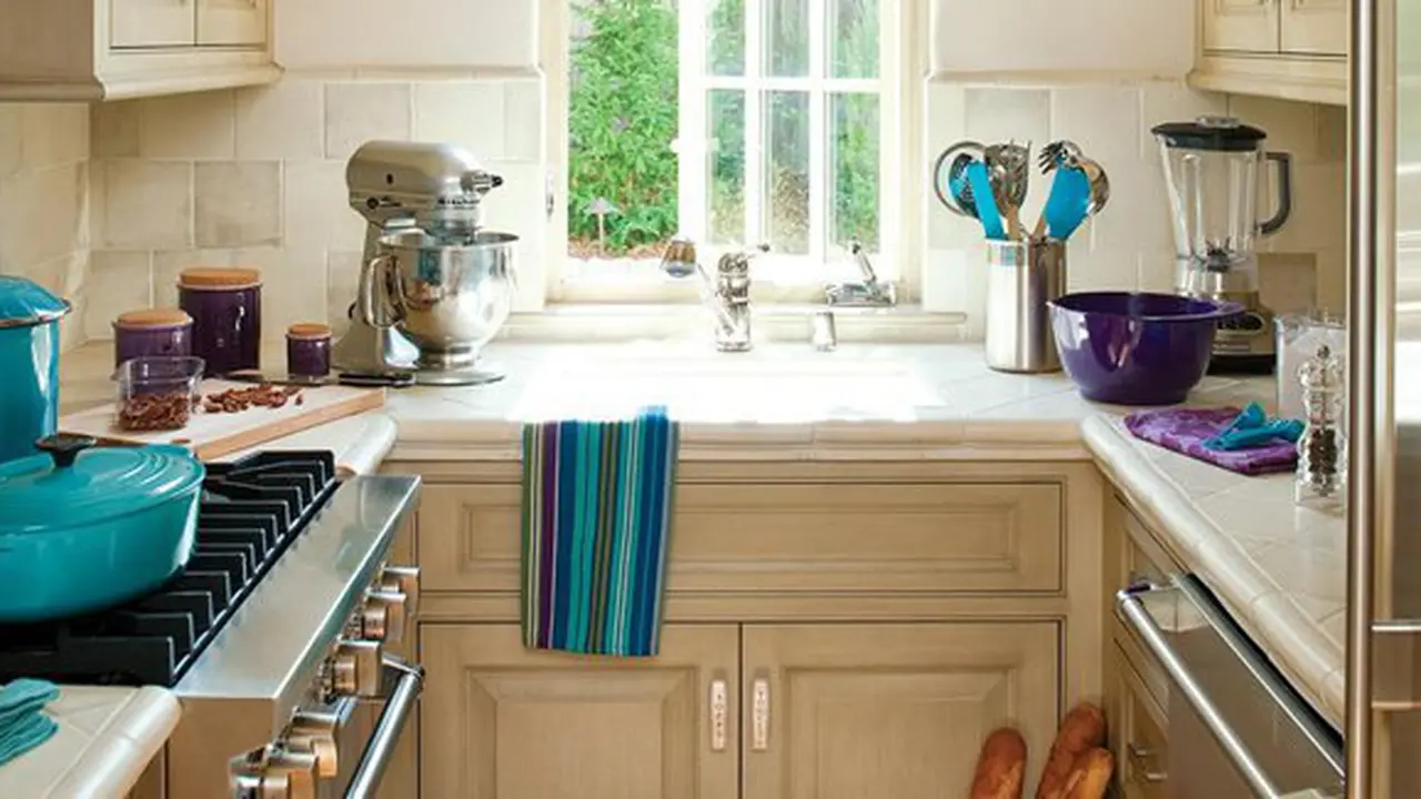Dapur kecil yang nyaman akan membuatmu terasa betah/copyright: HGTV