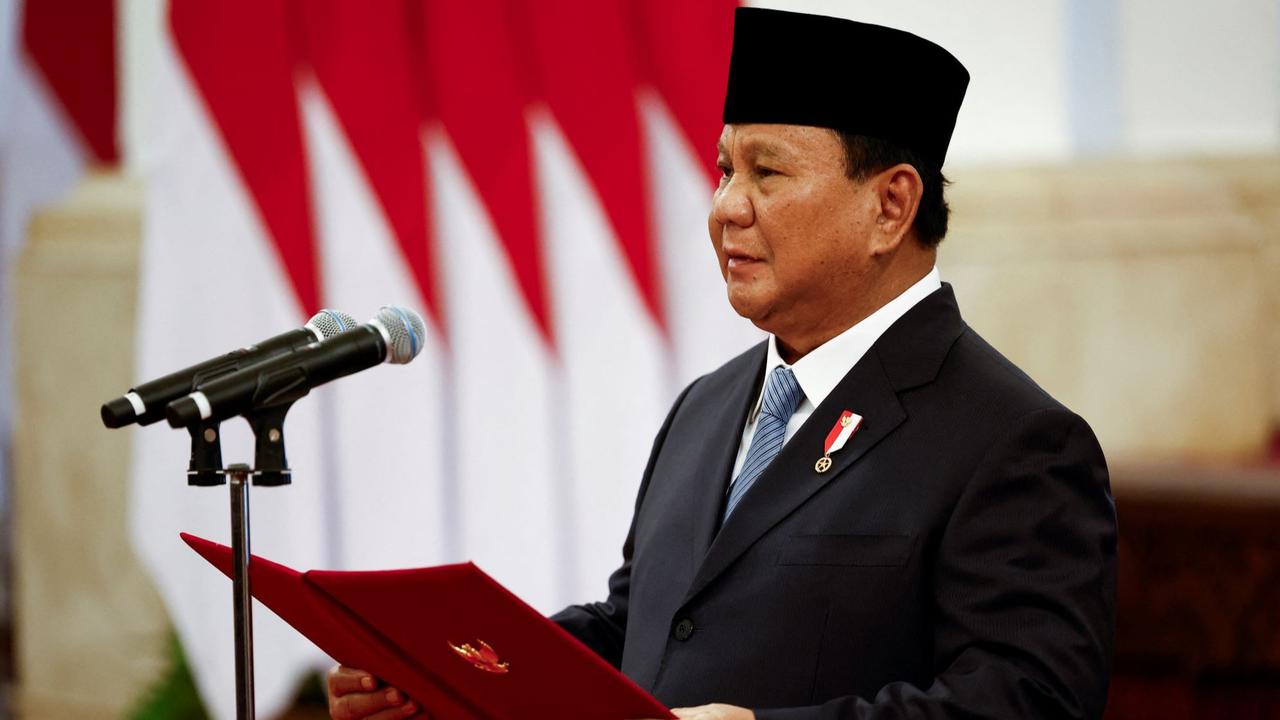 Prabowo lantik menteri di Istana Kepresidenan