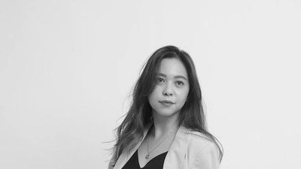 Nasya dan saudara kandungnya adalah anak-anak dari kakak Cut Tari yang sudah dianggapnya seperti anak sendiri sejak mereka kecil. Cut Tari sendiri mengajarkan Nasya untuk memanggilnya "mama."