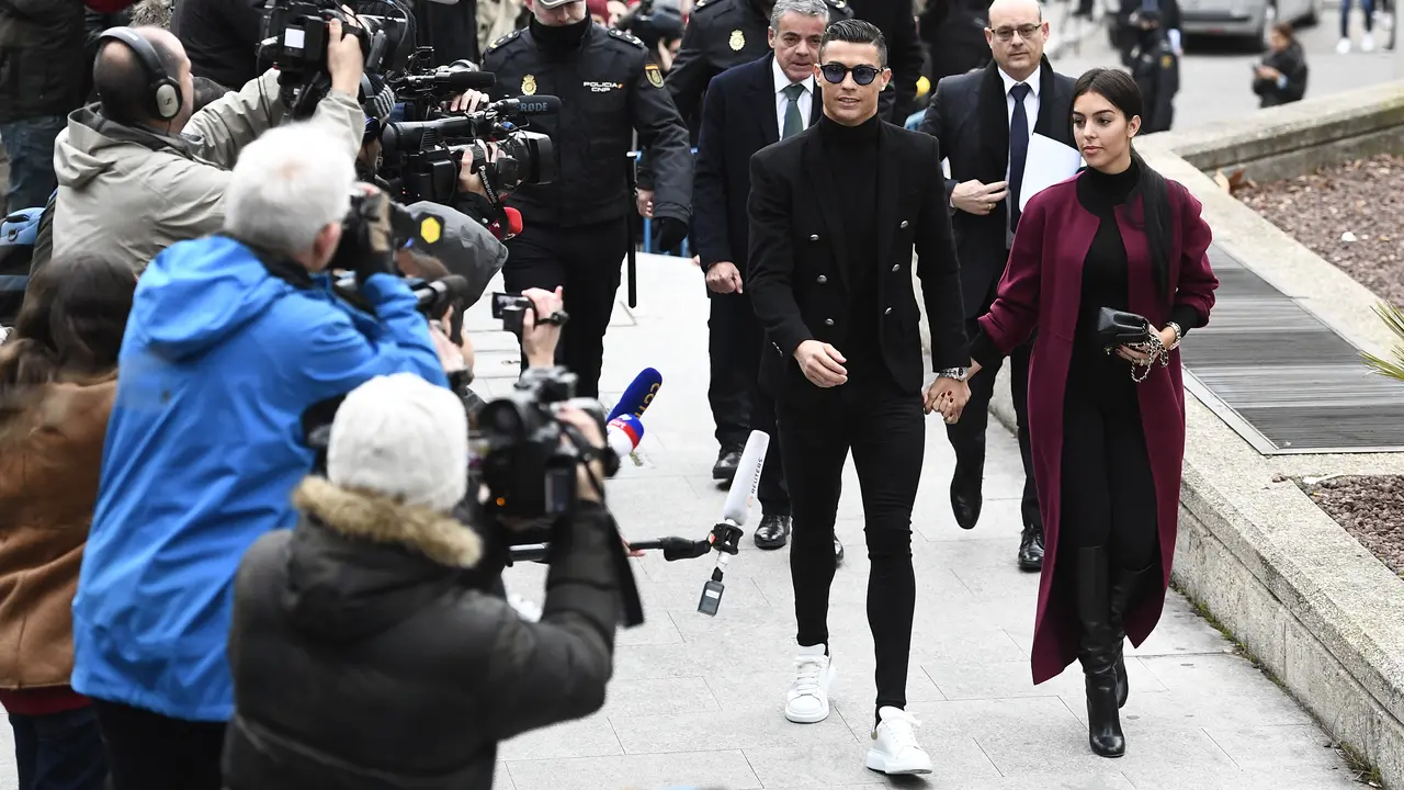 Bayi Laki-Laki Ronaldo dan Georgina Meninggal Dunia