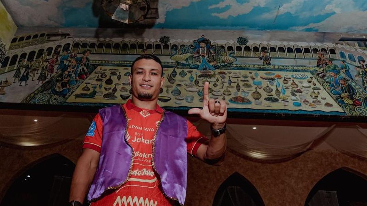 Persija Jakarta Resmi Datangkan Alaeddine Ajaraie, Siap Jadi Mesin Gol Baru Macan Kemayoran