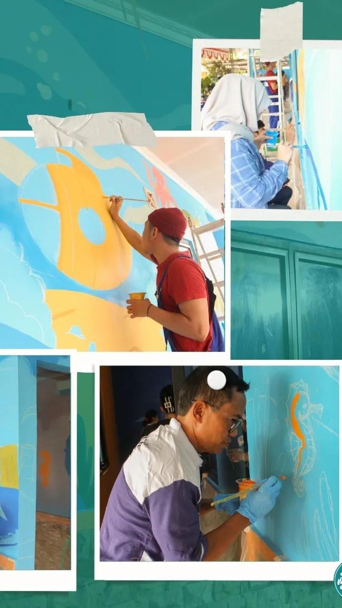 Selain memberikan warna pada ruangan panti, donasi kursi roda juga menjadi bantuan yang sangat dibutuhkan.
