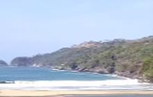 Pantai Unik di Trenggalek Ini Indah Banget, Ada Muara Sungai & Lembah yang Dikelilingi Kerbau