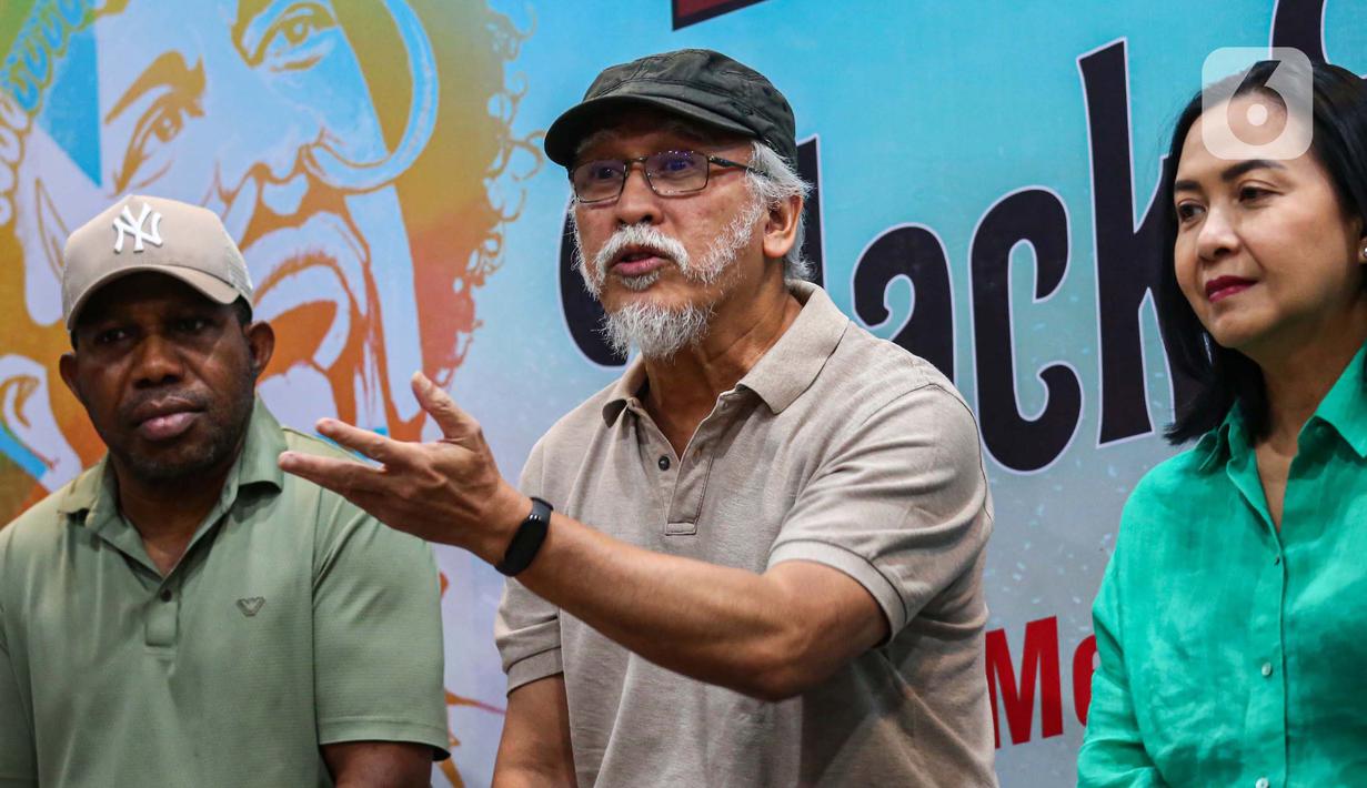 Black Brothers merupakan sebuah band asal tanah Papua yang sempat populer di belantika musik Tanah Air pada masa 1970-an hingga 1980-an. (Liputan6.com/Angga Yuniar)