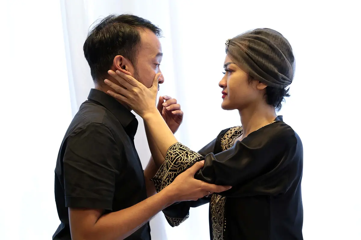 Ruben Onsu dan Julia Perez