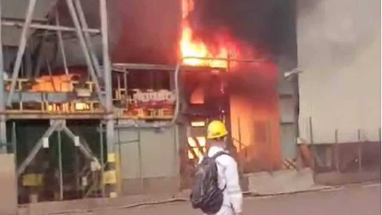 Tungku smelter meledak tersebut diketahui milik PT Indonesia Tsingshan Stainless Steel (ITSS).&nbsp;