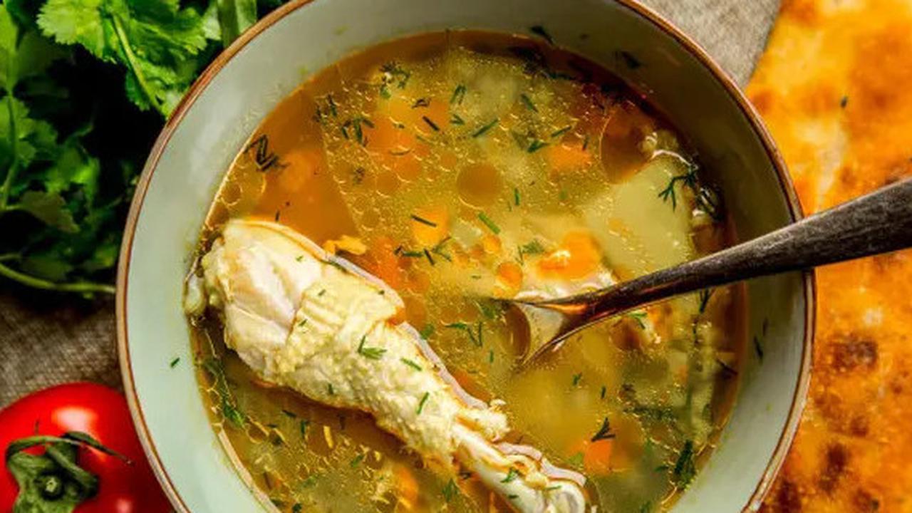 Cara Alami Mengempukkan Ayam Kampung Tanpa Presto atau Ungkep, Hanya Dengan satu Jenis Daun