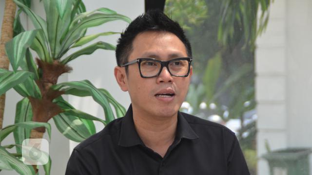 [Bintang] Eko Patrio dan Anak-anak